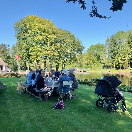 Lillemollens Bed & Breakfast Orbaek  Bagian luar foto